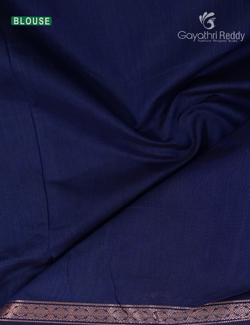 Kanchipuram Sico Saree in Burgundy and Blue