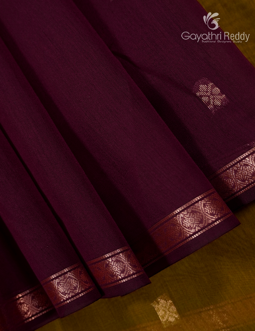 Kanchipuram Sico Saree in Maroon and Dry Mehendi