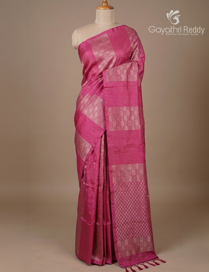 Pure Kanchipuram Light Weight Silk Saree in Rose Pink