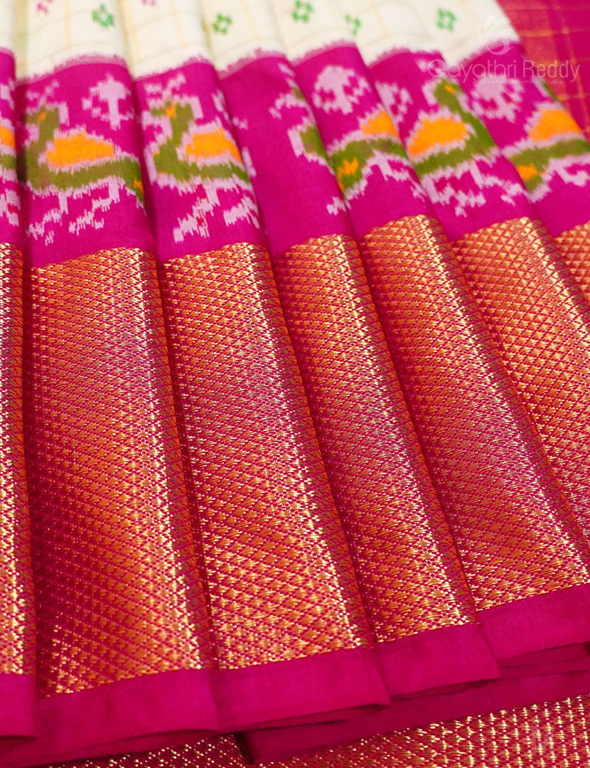 PURE IKKAT PATTU-IP695