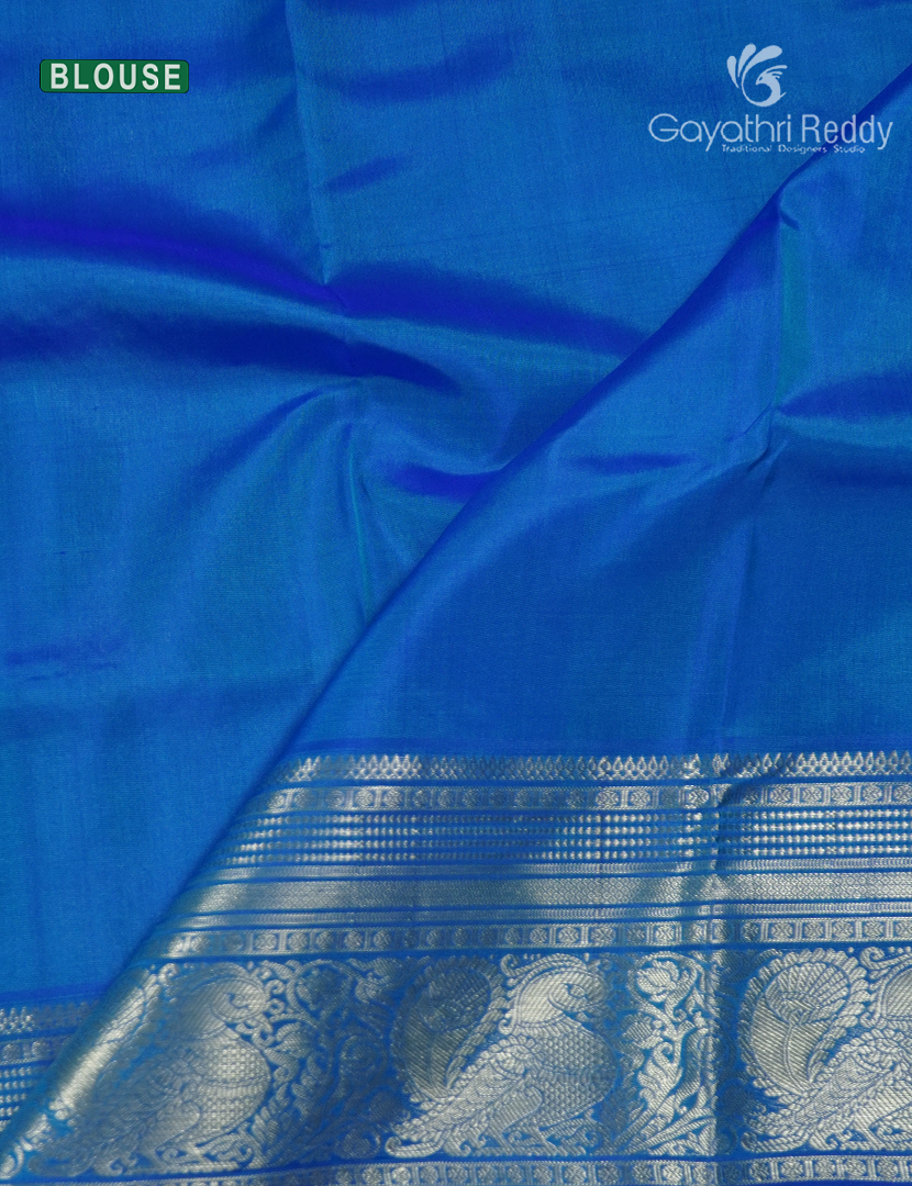 Pure Venkatagiri Silk Saree in Peacock Green and Blue