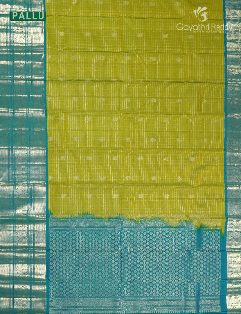 Pure Kanchipuram Vintage Silk Saree in Mehendi Green and Teal Blue