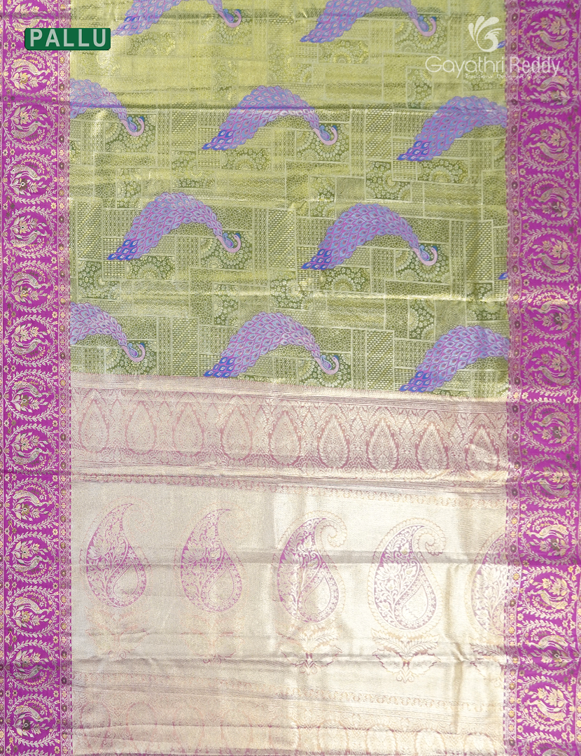 Semi Kanchipuram Silk Saree in Pista Green and Magenta