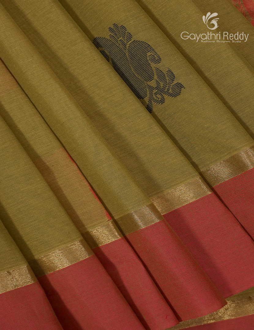 Pure Kanchi Cotton Saree in Olive Green