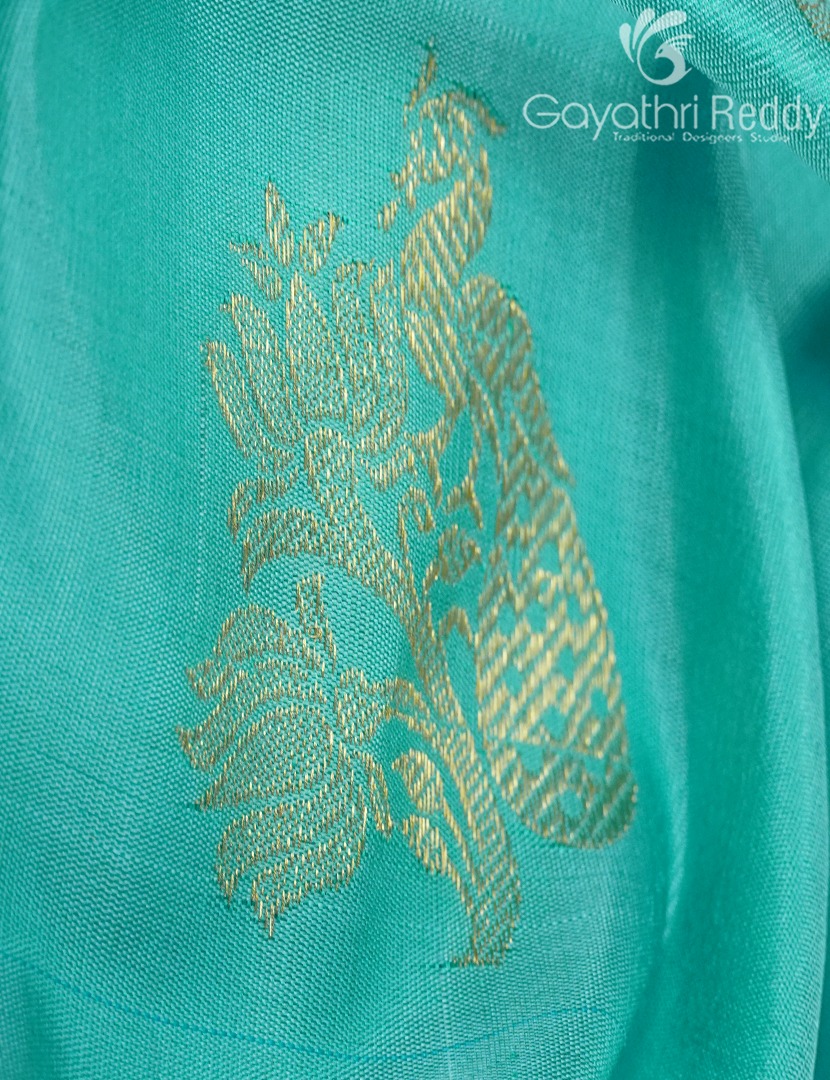 PURE GADWAL PATTU-GP1235