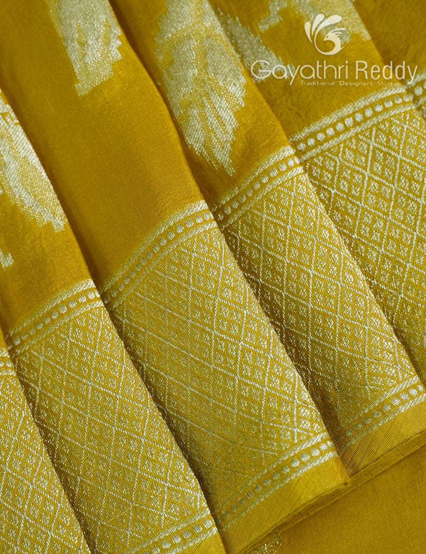 DOLA FANCY SAREE-DF11