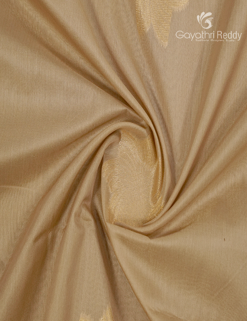 Kanchipuram Sico Saree in Cream and Green