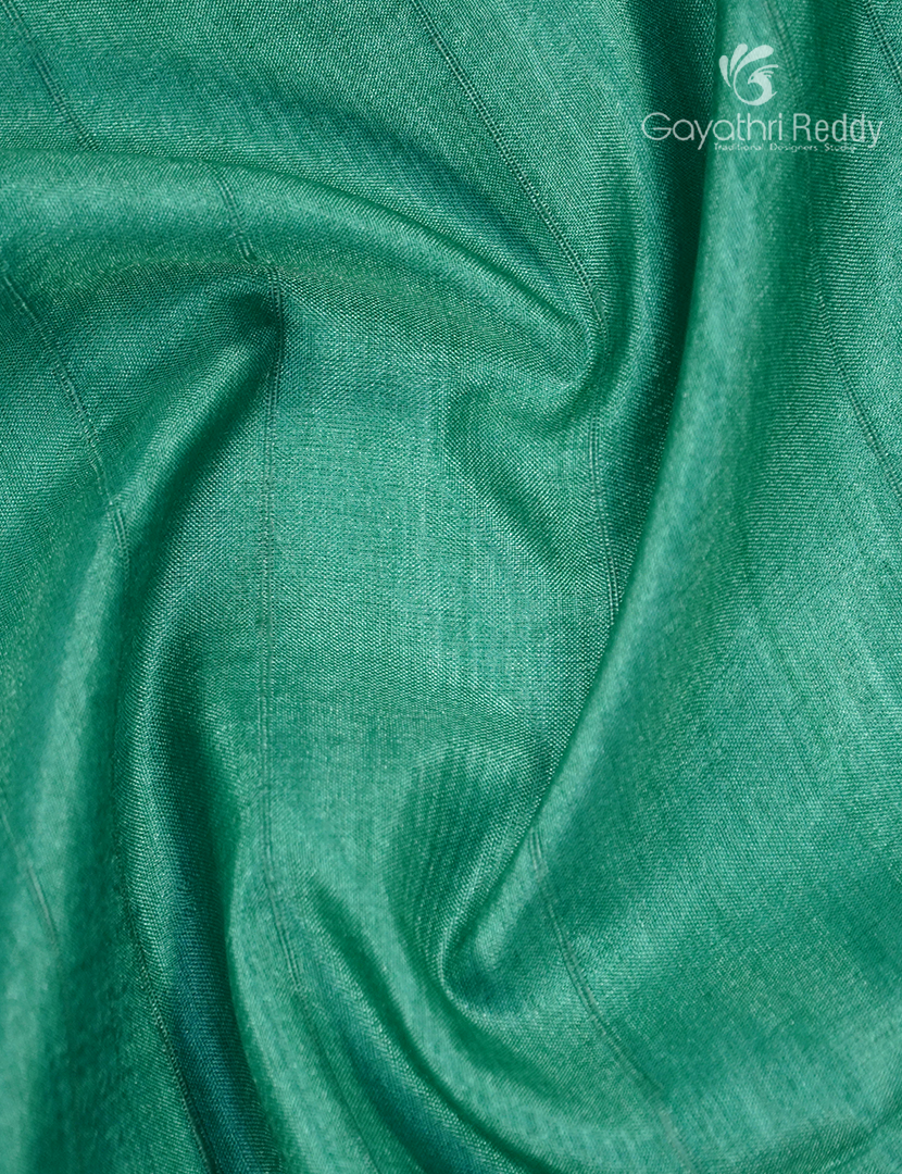 Semi Tussar Saree in Sea Green and Red