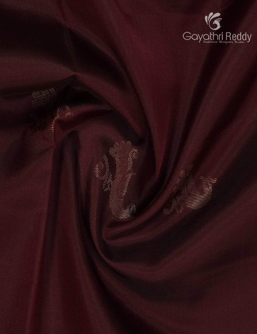 Pure Kanchipuram Soft Silk Saree in Brown and Rust Orange