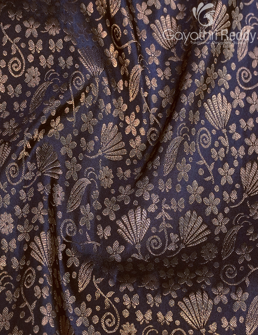 KANCHI PATTU-KP8253