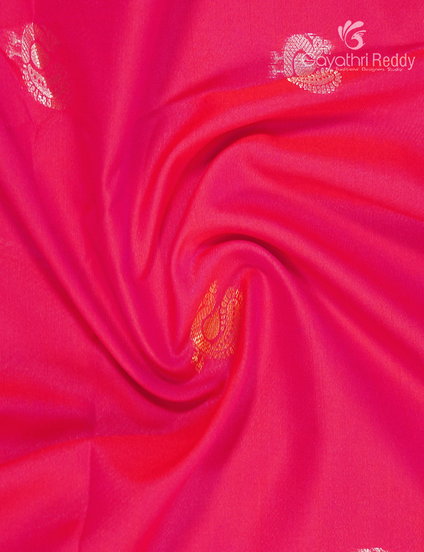Semi Kanchipuram Art Silk Saree in Fuchsia Pink