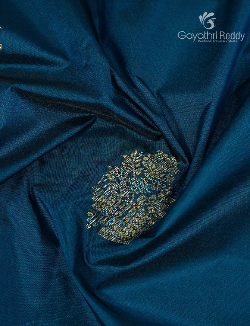 Semi Kanchipuram Silk Saree in Deep Peacock Blue and Parrot Green