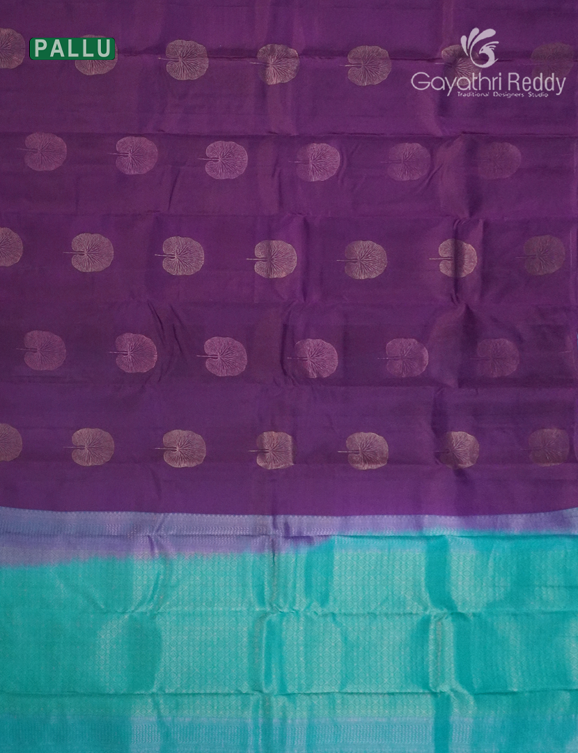 Pure Kanchipuram Silk Saree in Deep Purple ( Butta Style )