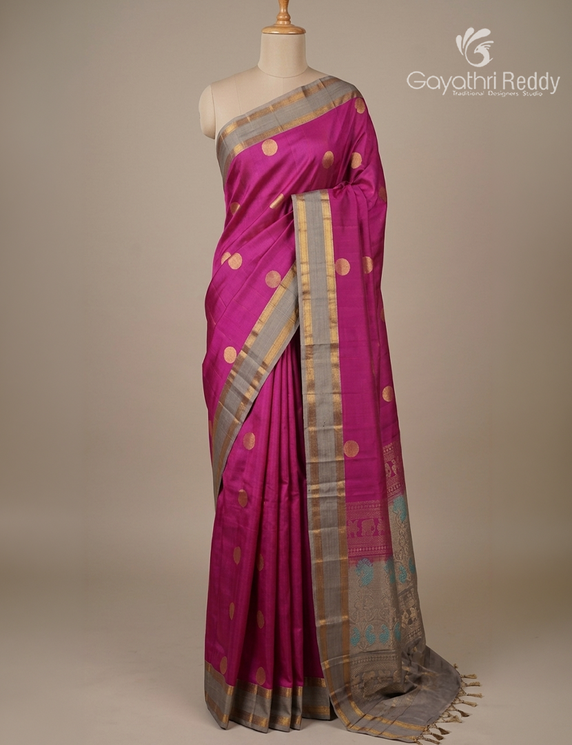 Pure Kanchipuram Soft Silk Saree in Pink and Grey