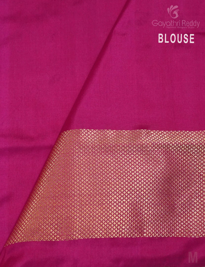 PURE IKKAT PATTU-IP658