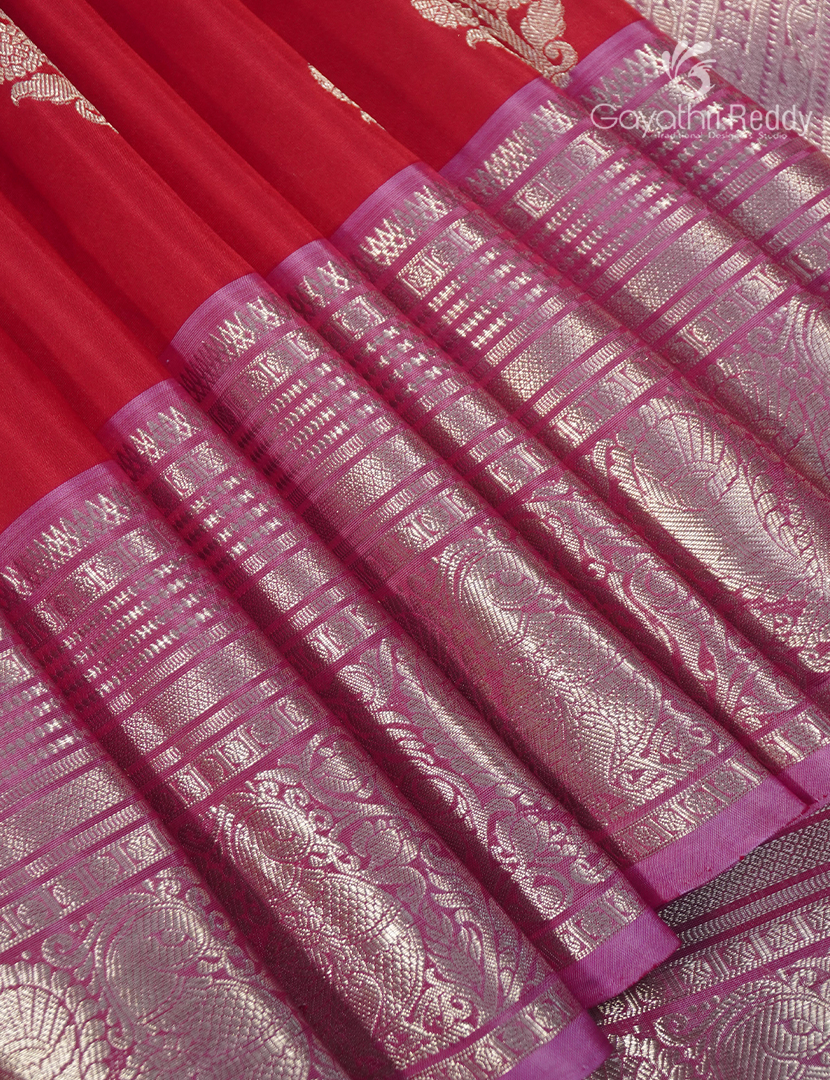 Pure Venkatagiri Silk Saree in Red and Onion Pink
