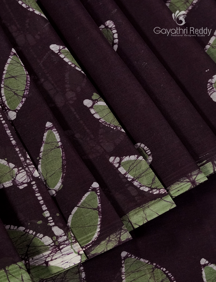 Cotton Batik Print Saree in Deep Brown
