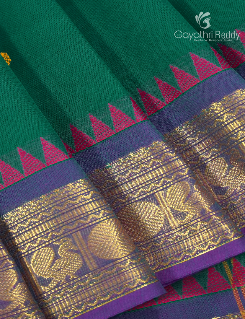 Pure Handloom Cotton Saree in Deep Rama Green