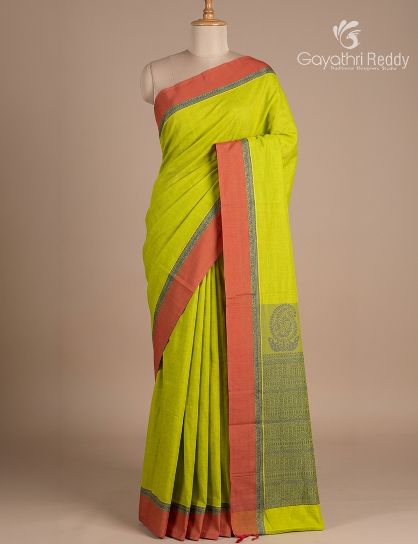 Pure Kanchi Cotton Saree in Parrot Green