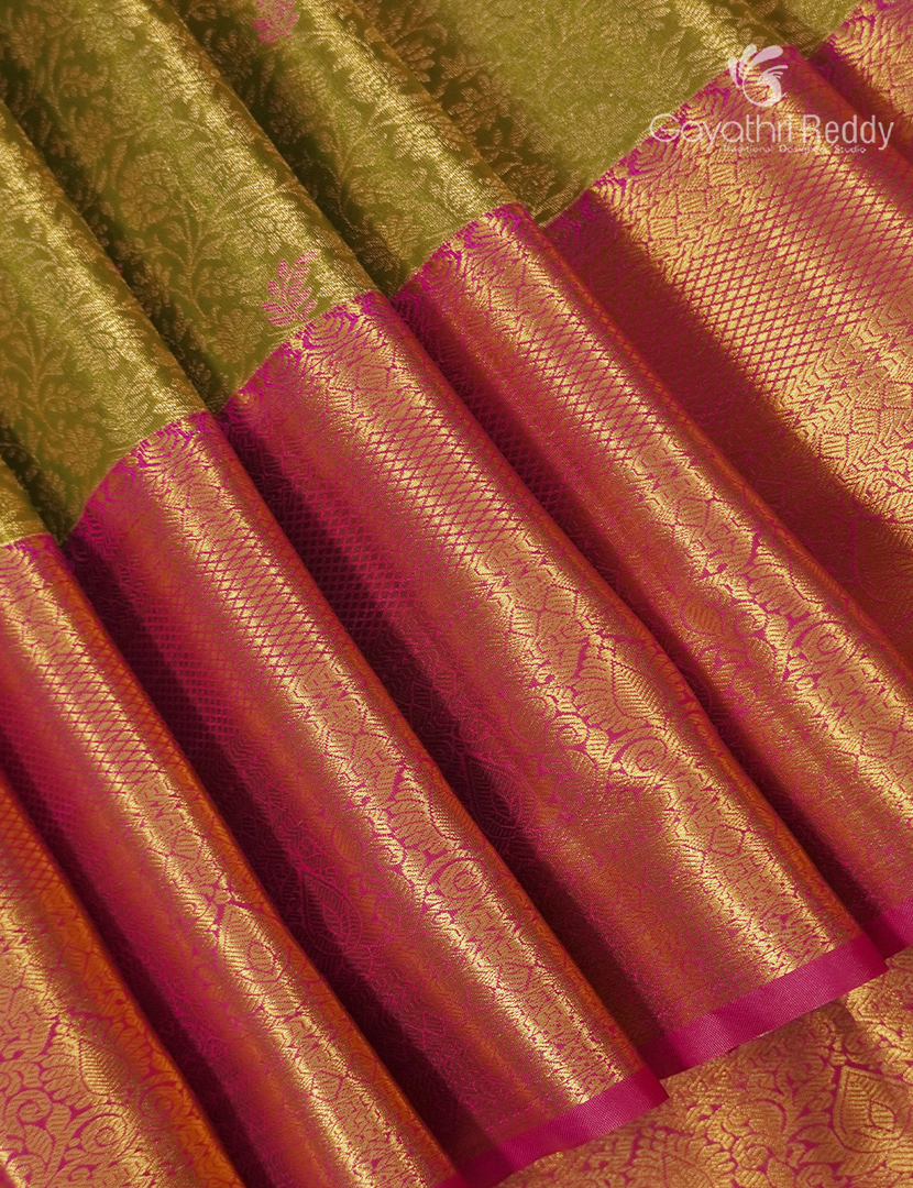 Semi Kanchipuram Silk Saree in Mehendi Green and Pink