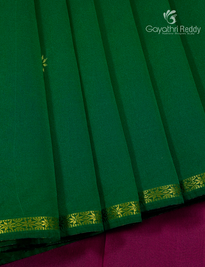 Silk Cotton Saree in Rama Green and Rani Pink