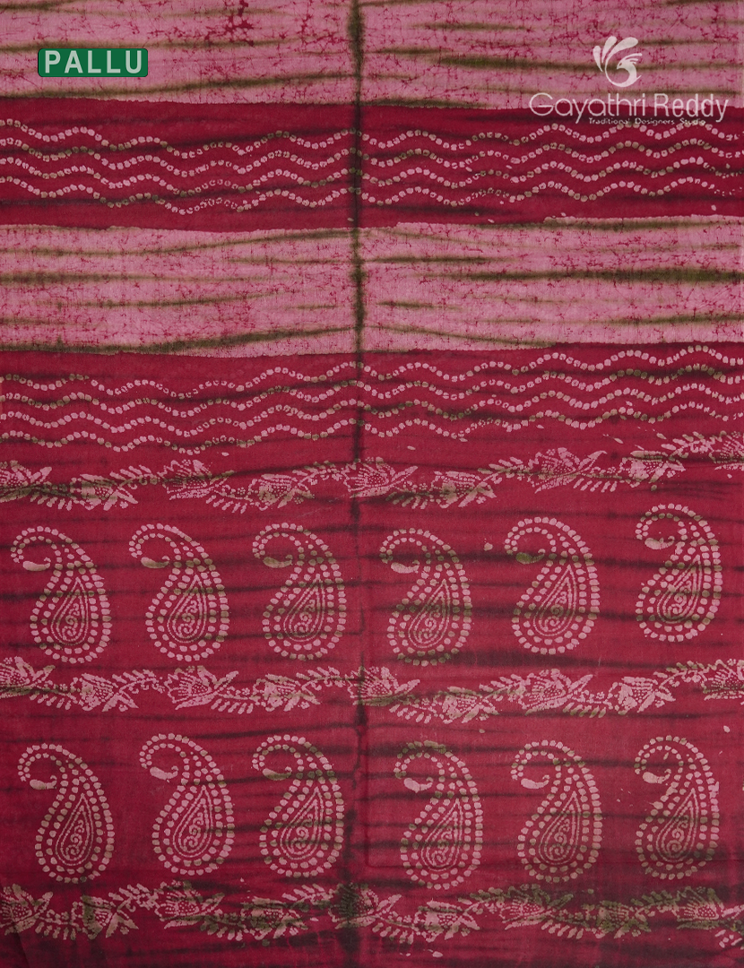 Cotton Batik Print Saree in Deep Pink and Onion Pink