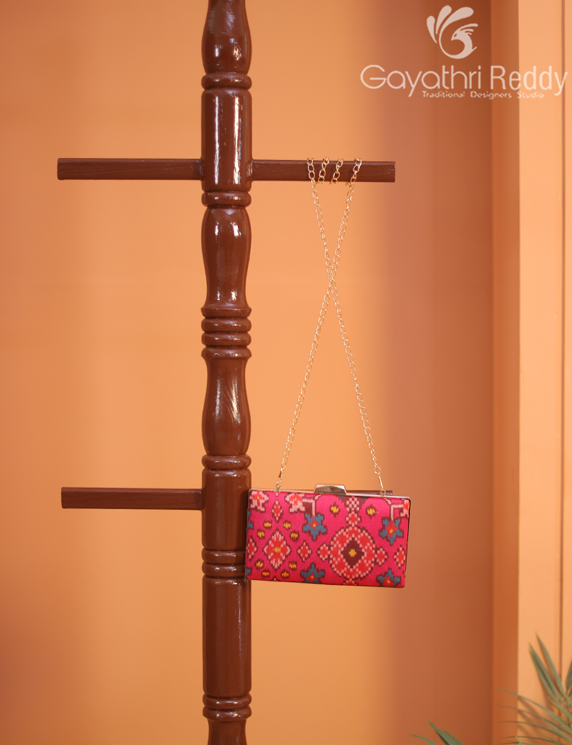 CLUTCH PURSE-CLP2