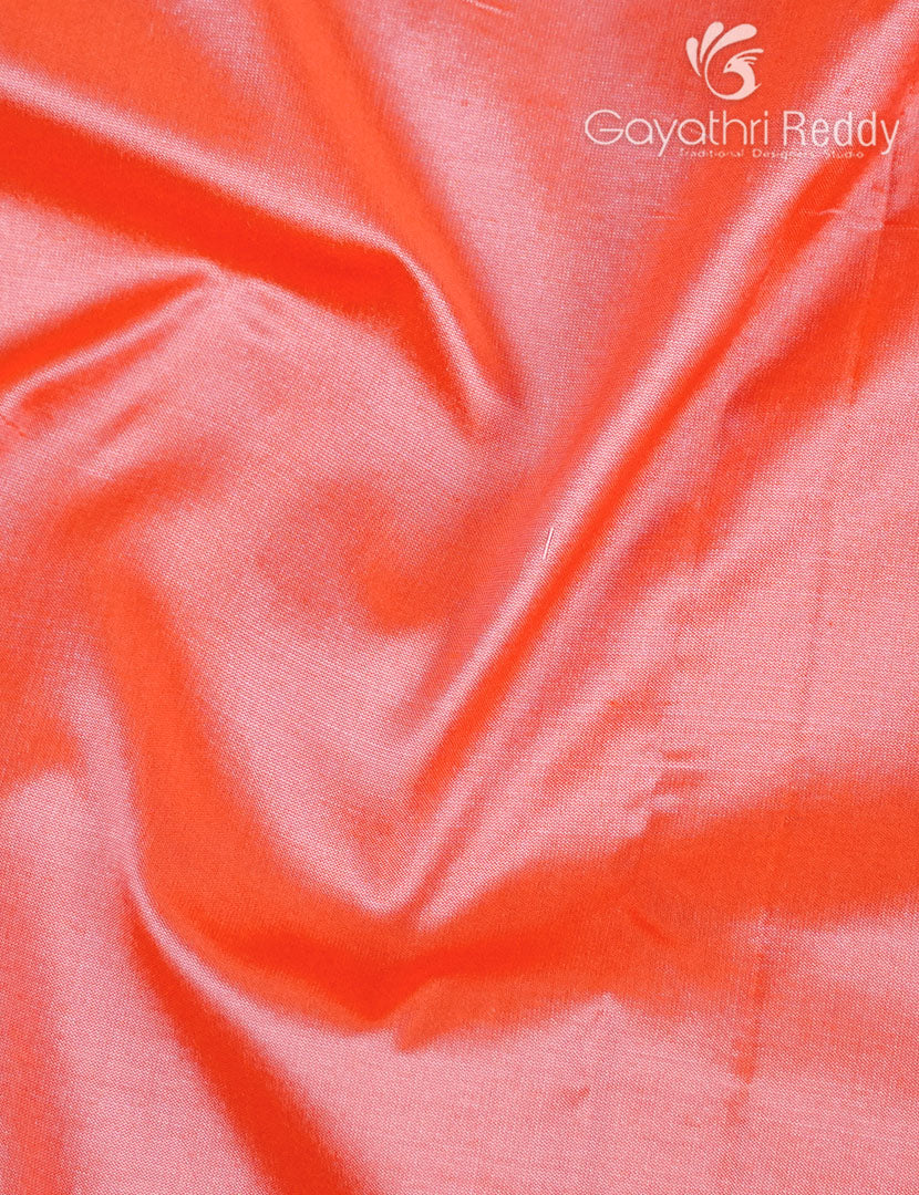 PURE NARAYANPET PATTU-NP702