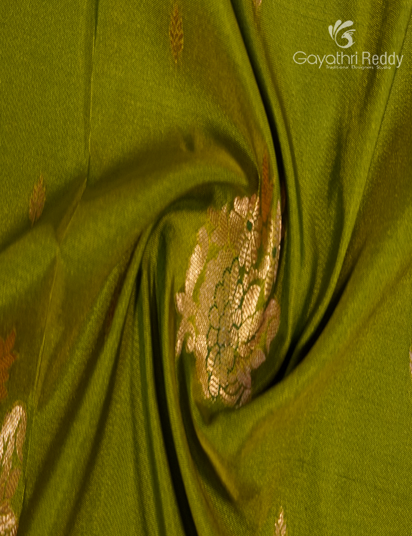 Semi Kanchipuram Art Silk Saree in Deep Mehendi Green