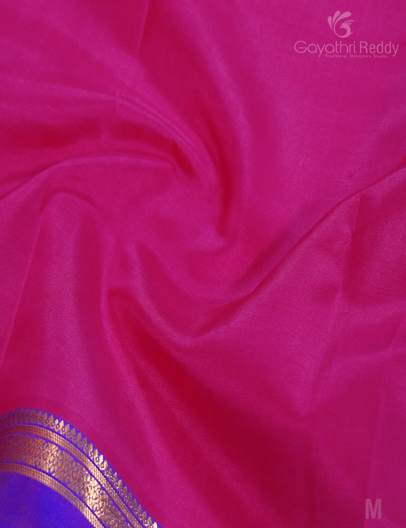 PURE VENKATGIRI PATTU-VP1116