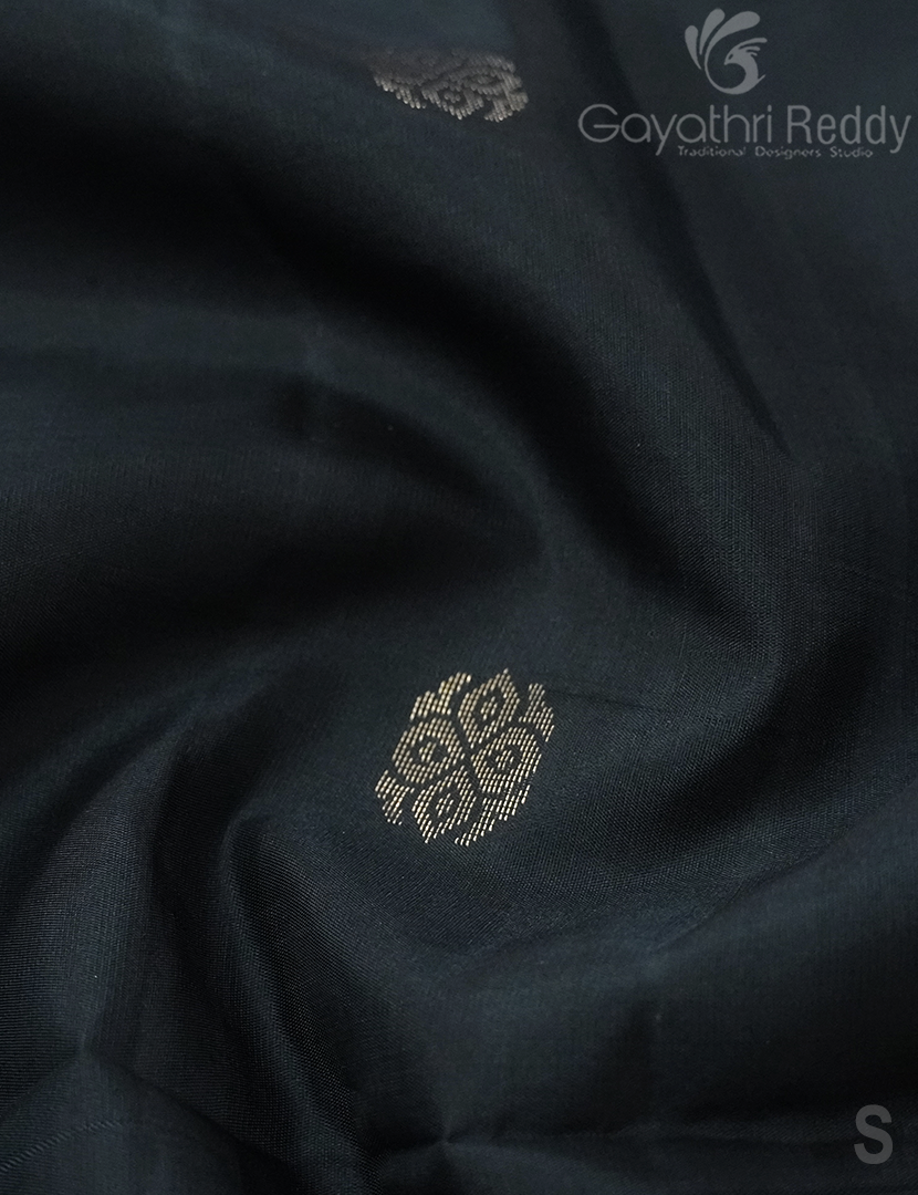 PURE KANCHI PATTU VINTAGE-KP8037