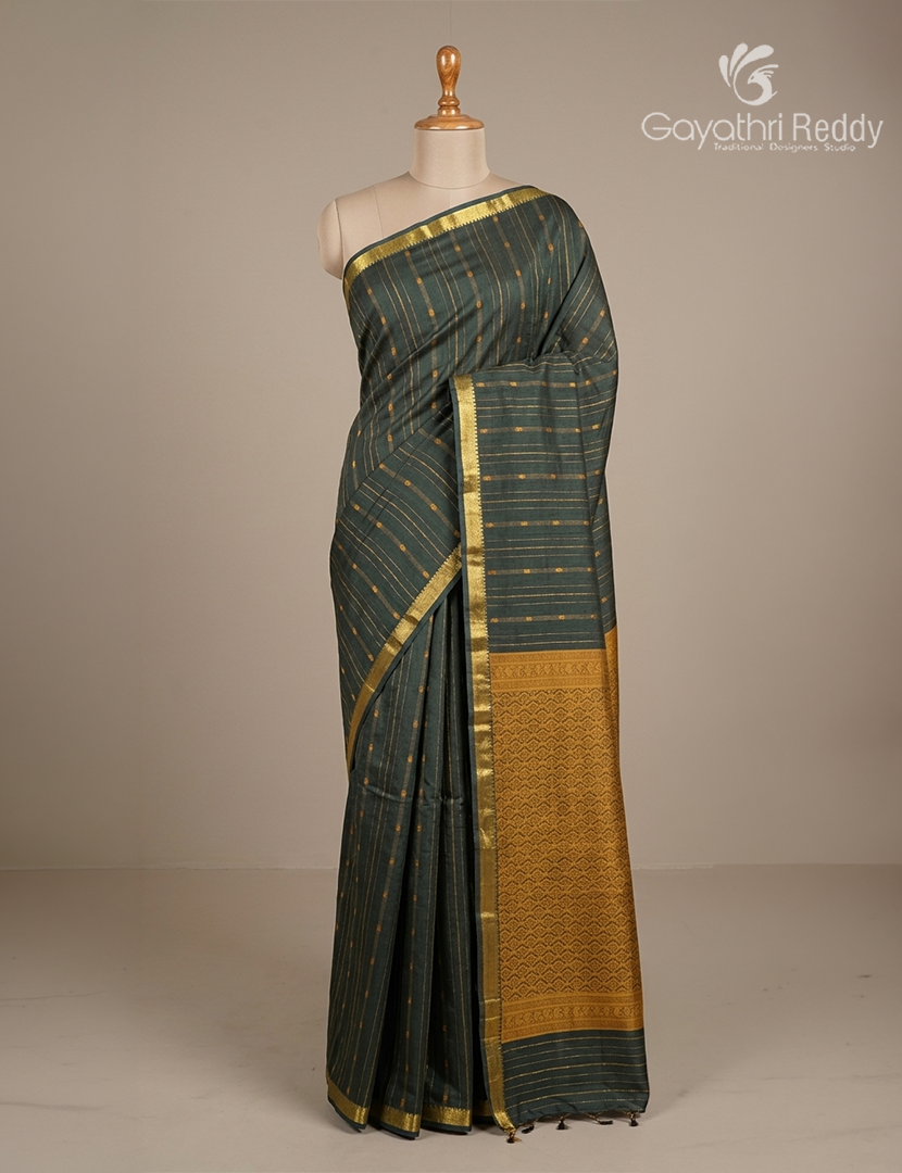 Pure Kanchi Cotton Saree in Deep Moss Green