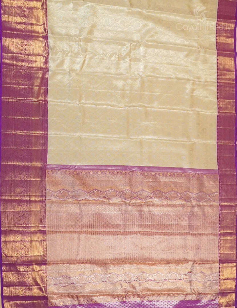 KANCHI PATTU TISSUE-KP7012