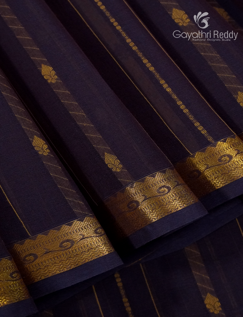 Pure Kanchi Cotton Saree in Deep Burgundy