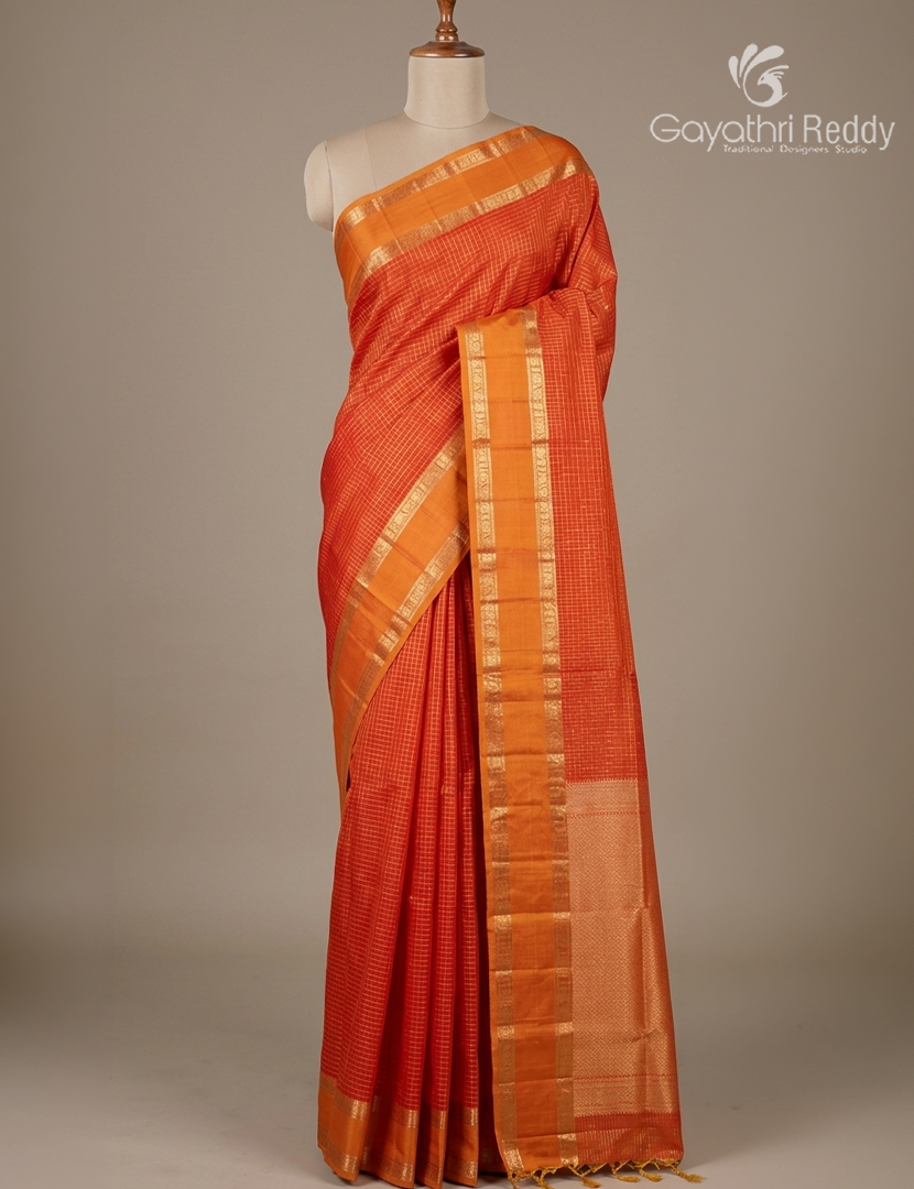 Pure Kanchipuram Vintage Silk Saree in Peach Pink and Orange