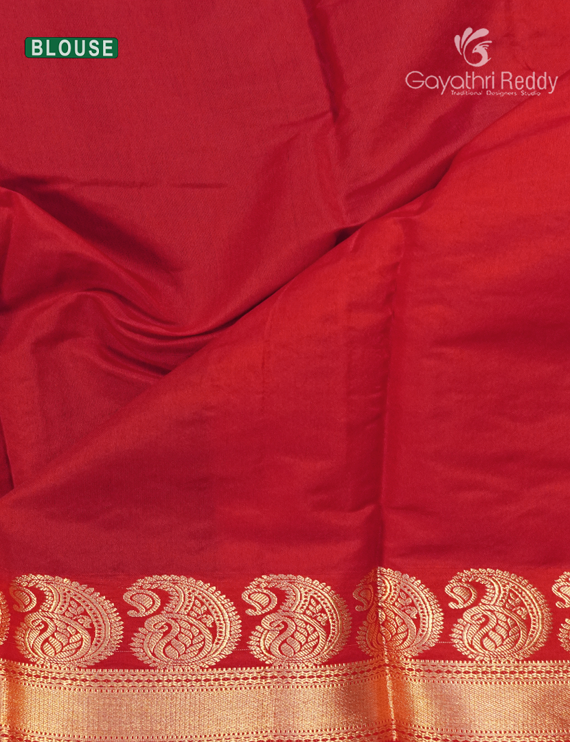 Pure Kanchi Sico Saree in Black and Red