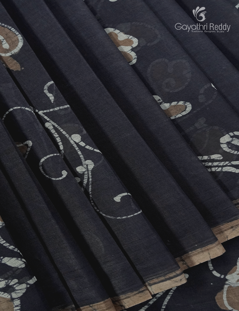 Cotton Batik Print Saree in Deep Ash Grey