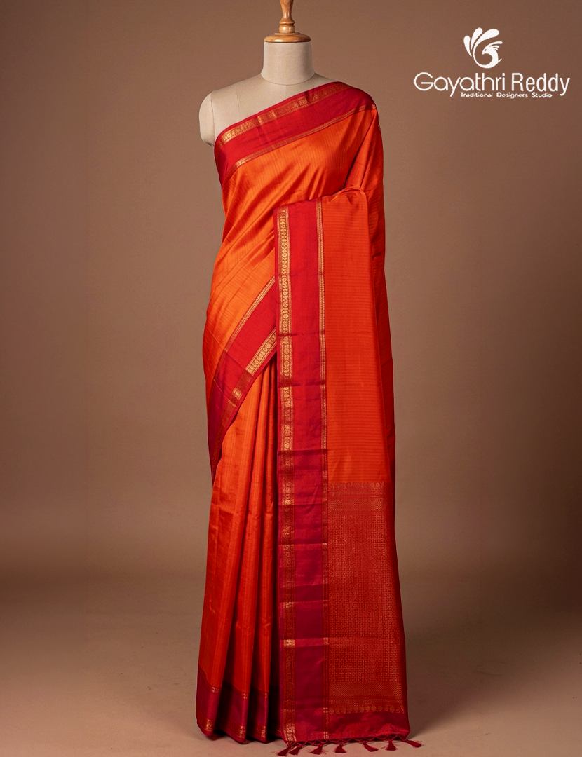 Pure Kanchipuram Light Weight Silk Saree in Peach and Orange