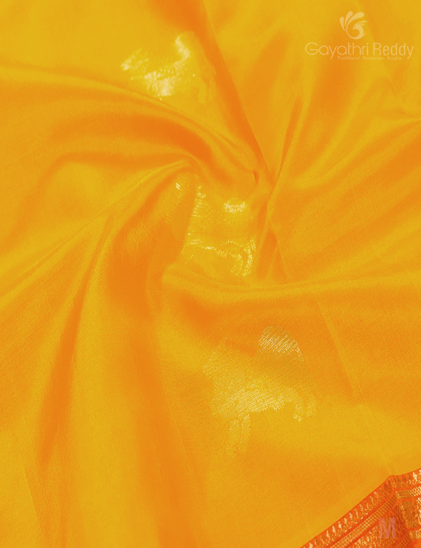 PURE VENKATGIRI PATTU-VP1118