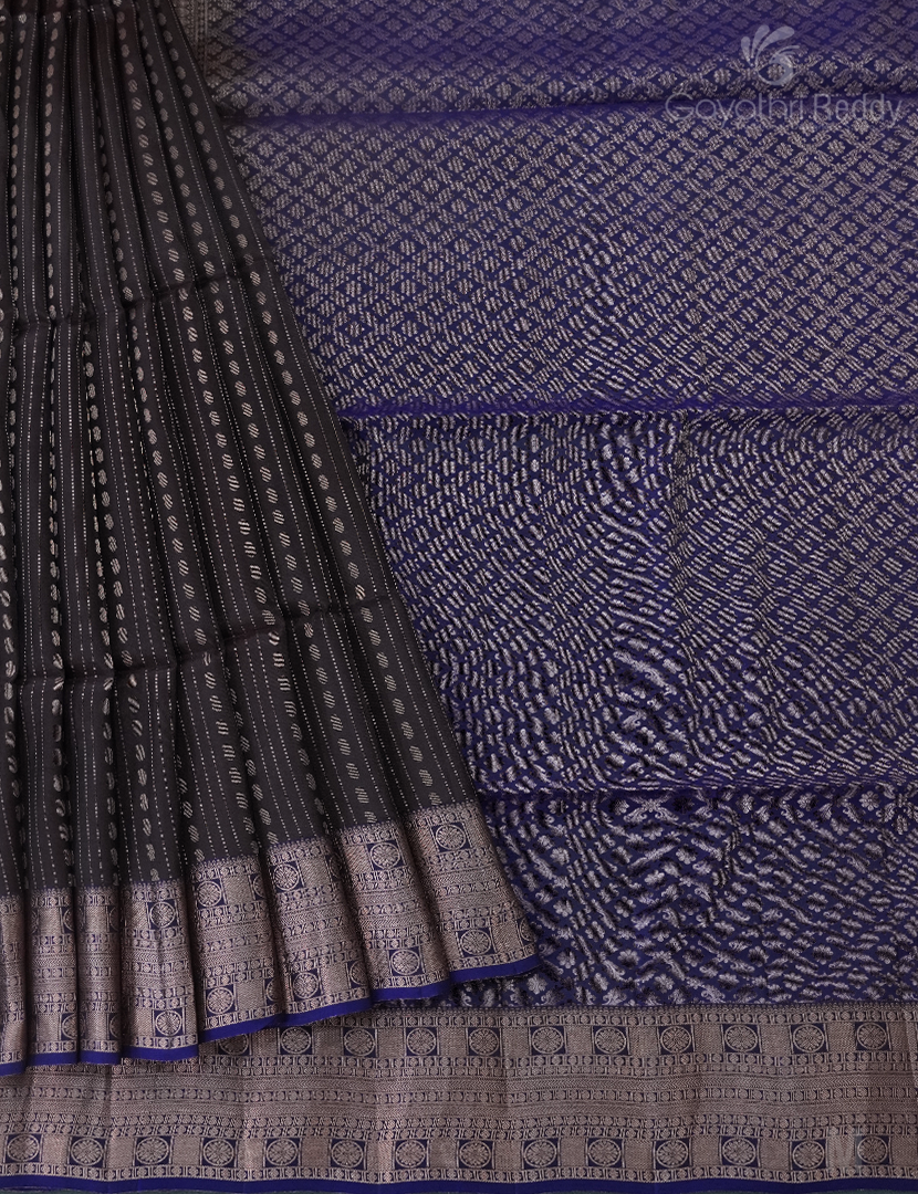 LIGHT WEIGHT KANCHI PATTU-KP7621