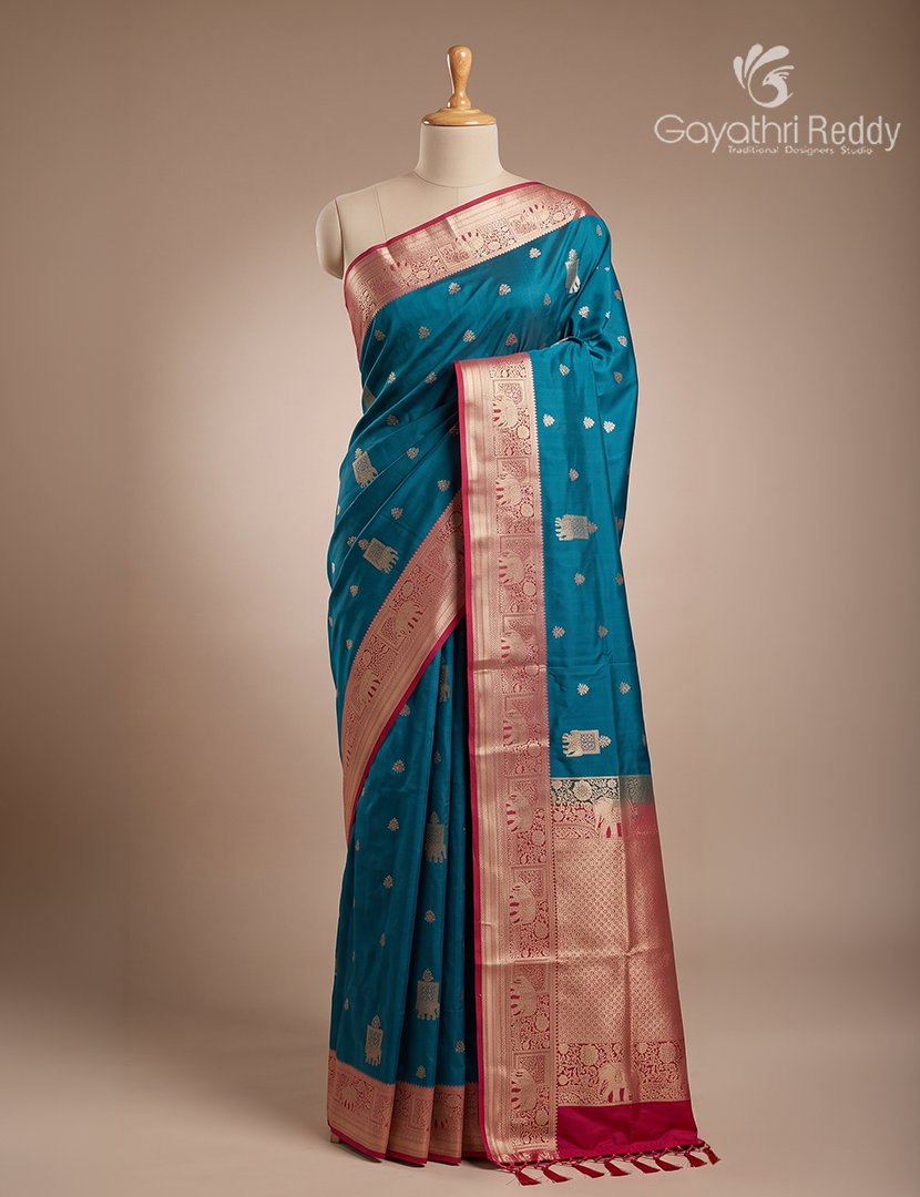 Soft Silk Saree in Deep Rama Green and Burgundy