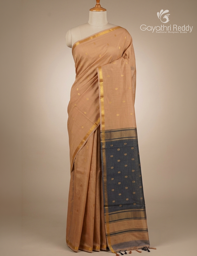 Kanchipuram Sico Saree in Sandalwood and Concrete Grey