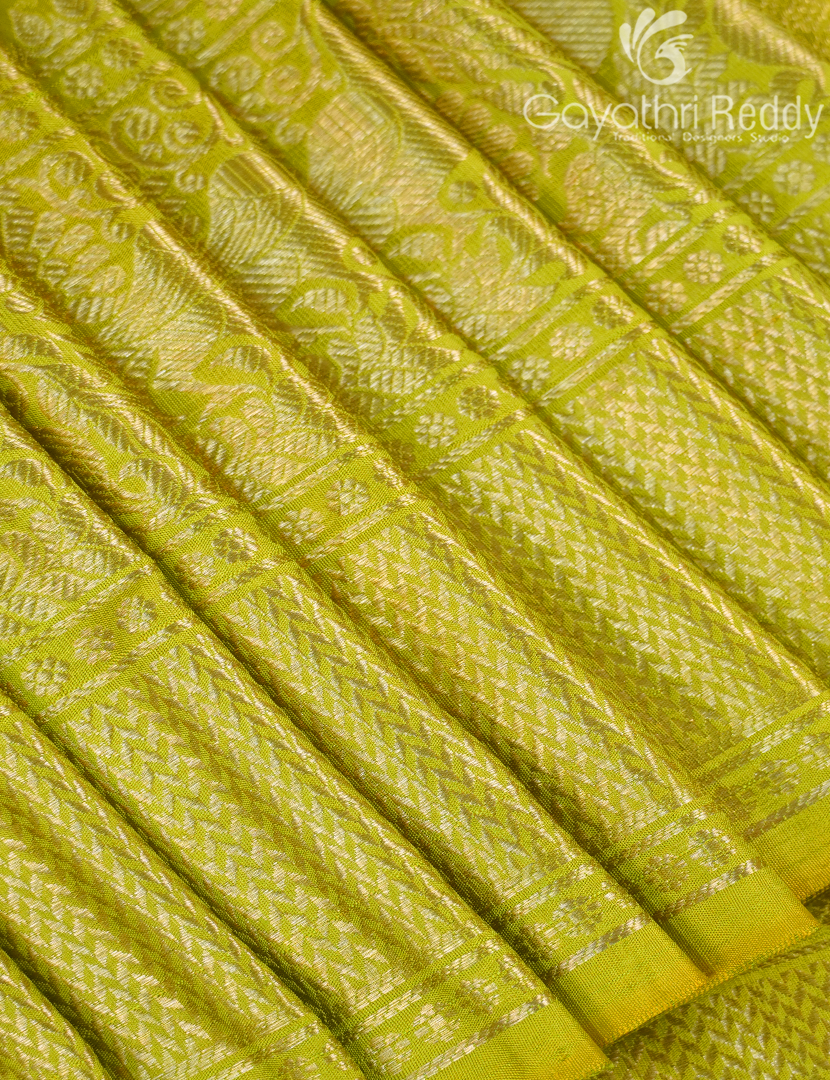 PURE GADWAL PATTU-GP1239