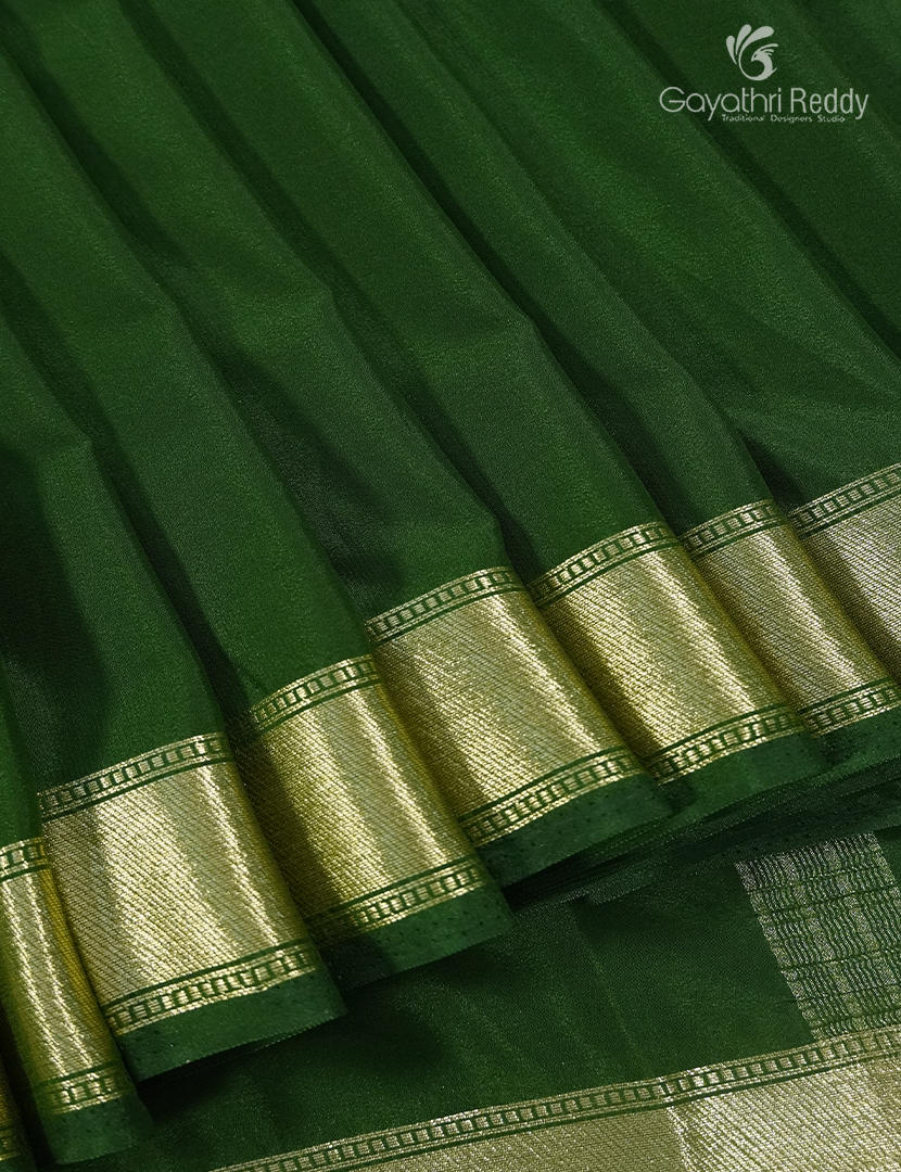 Semi Mysore Crepe Saree in Rani Pink and Bottle Green