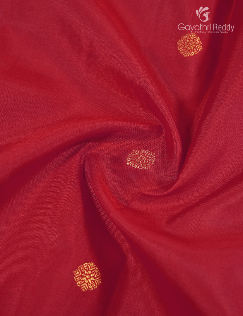 Pure Kanchipuram Silk Saree in Red and Baby Pink