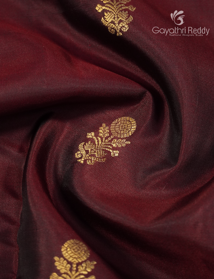 Pure Kanchipuram Silk Saree in Deep Brown and Mint Green(Medium Borders )-KP8771