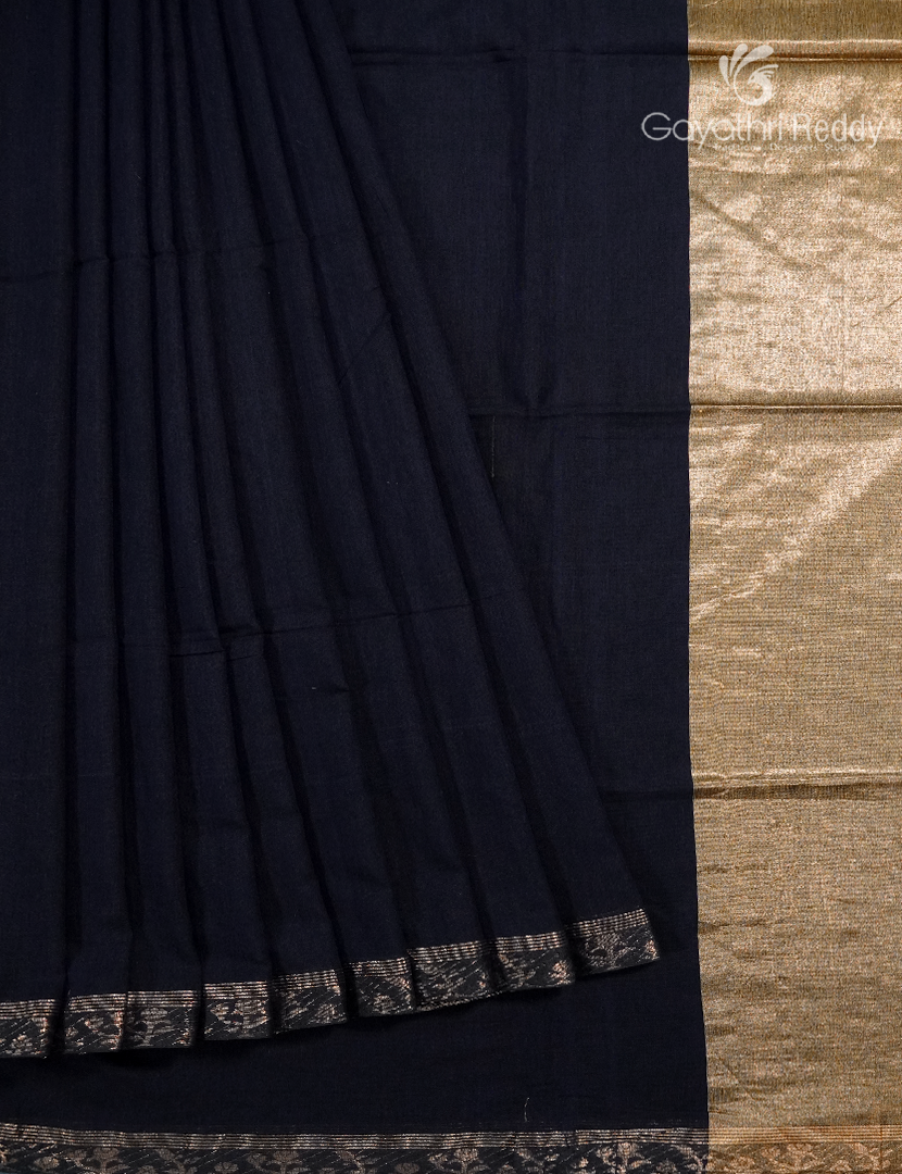 Jamdani Cotton Saree in Deep Black