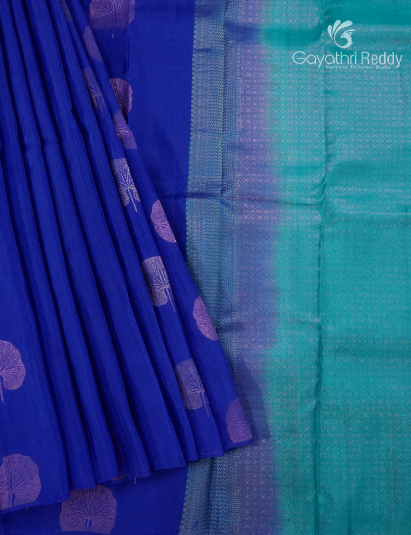Pure Kanchipuram Silk Saree in Royal Blue (Butta Style )