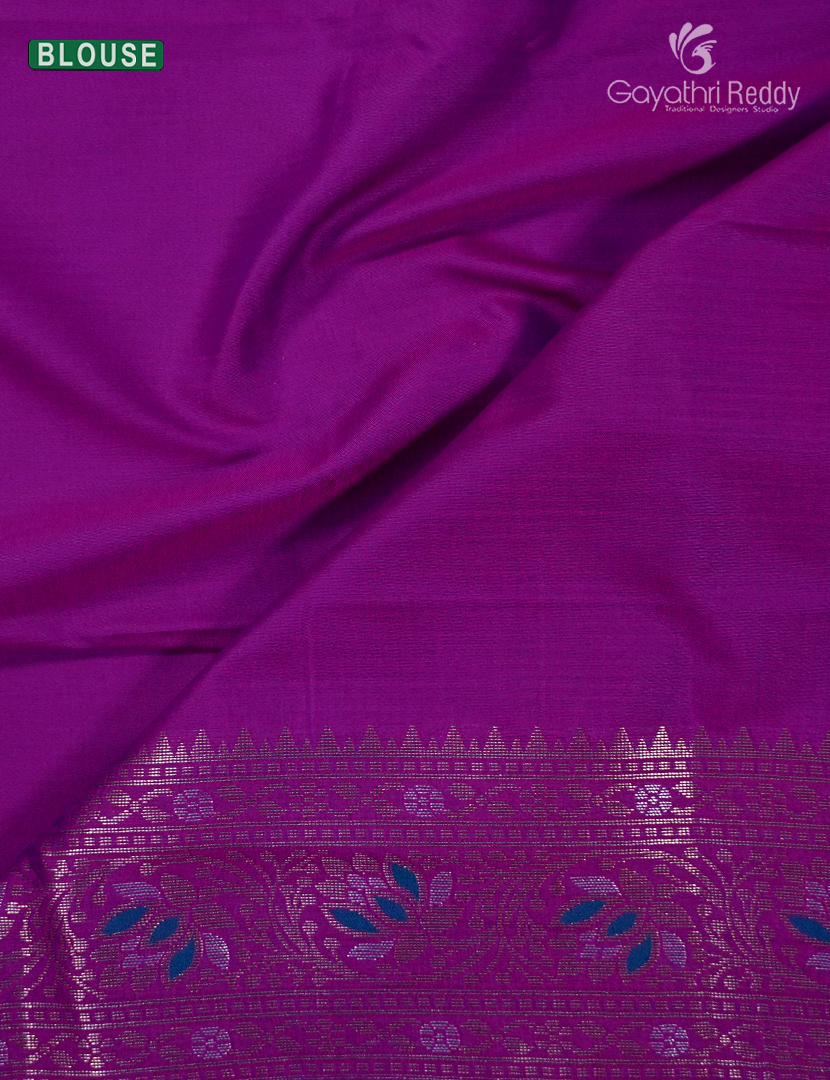 Semi Kanchipuran Silk Saree in Deep Peacock Blue and Magenta Pink