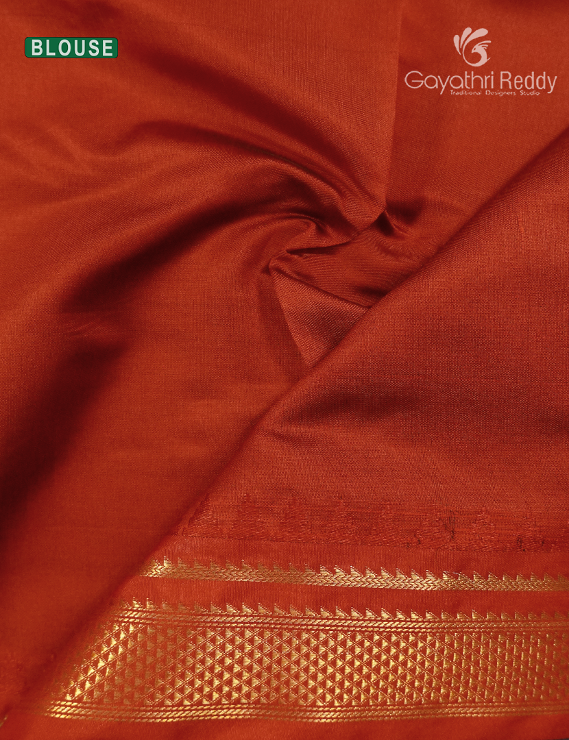 Semi Gadwal Saree in Bottle Green and Orange